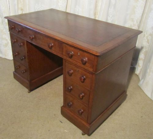 victorian medium oak pedestal or knee hole desk