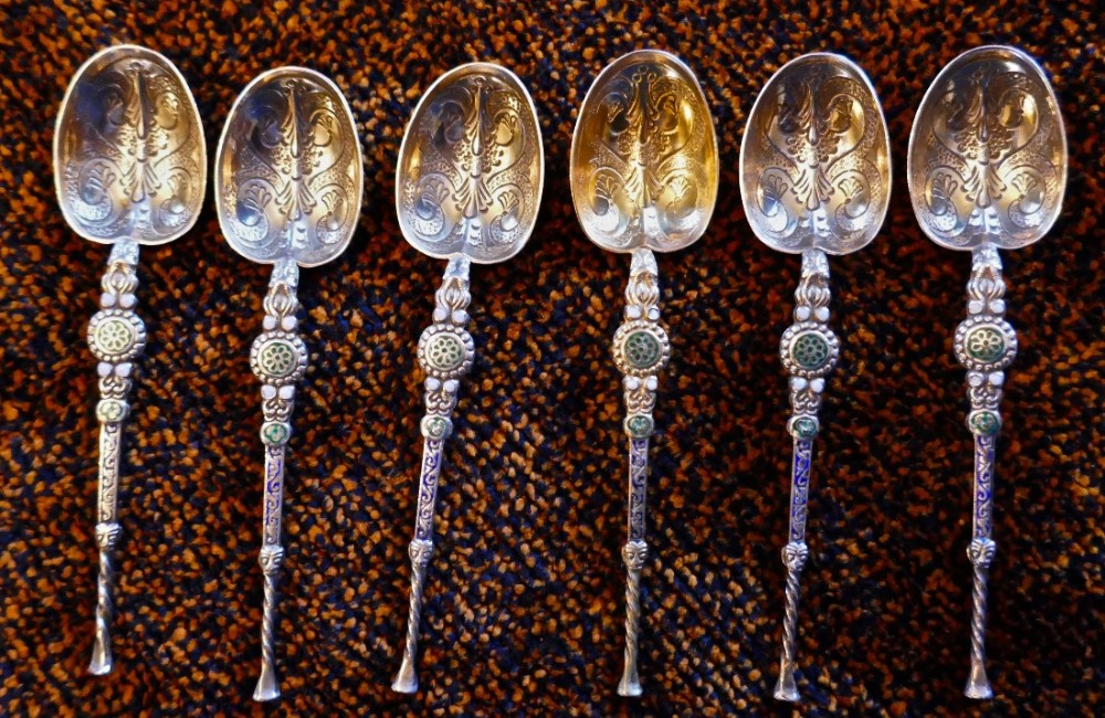 set of silver spoons commemorating the coronation of edward vii queen alexandra 1902