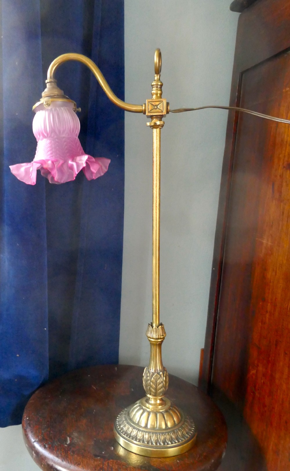 victorian brass adjustable table lamp with rose pink shade