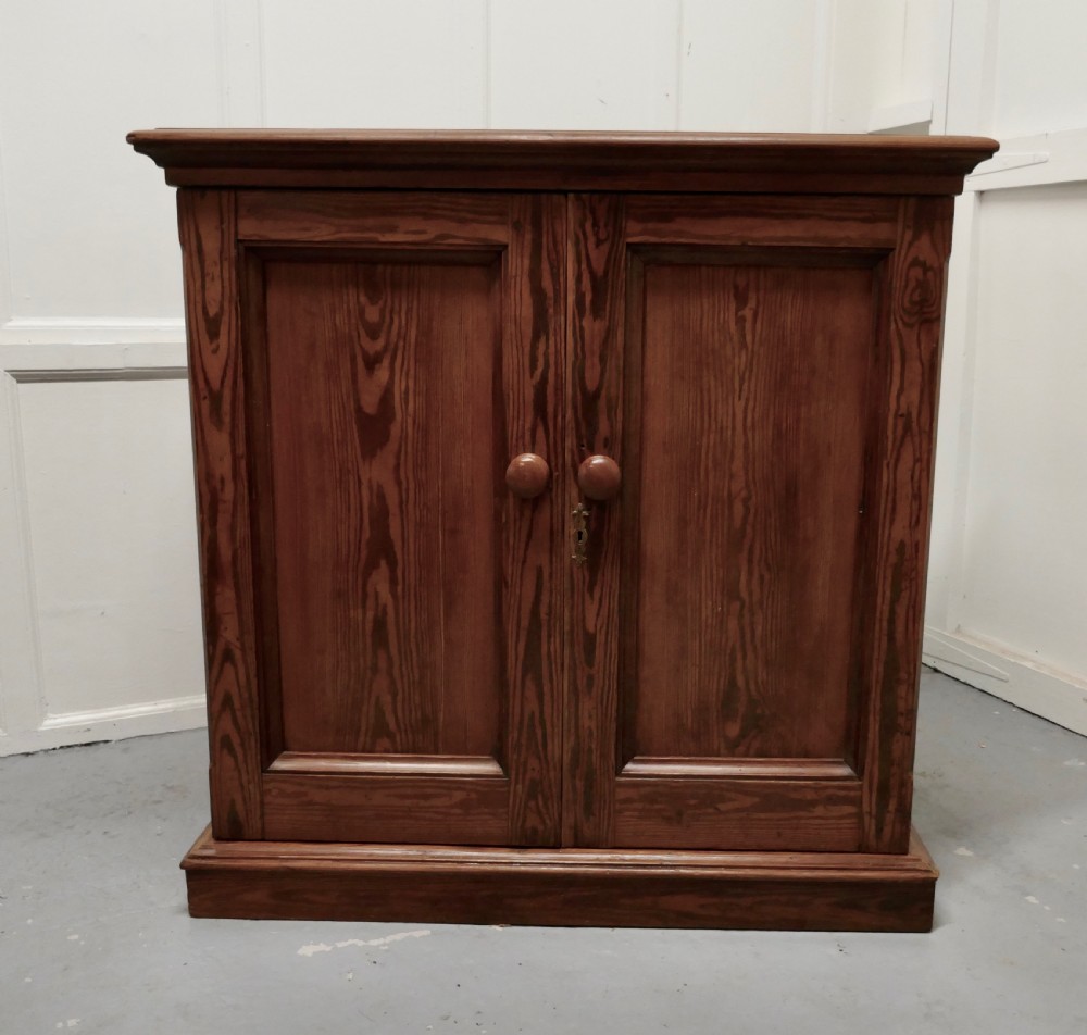 sturdy 19th century pitch pine 2 door cupboard