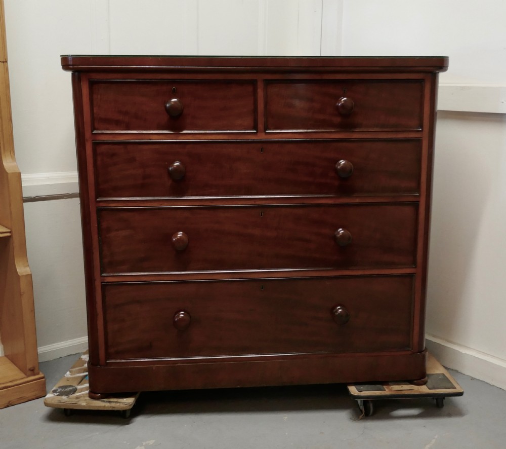 large victorian mahogany chest of drawers