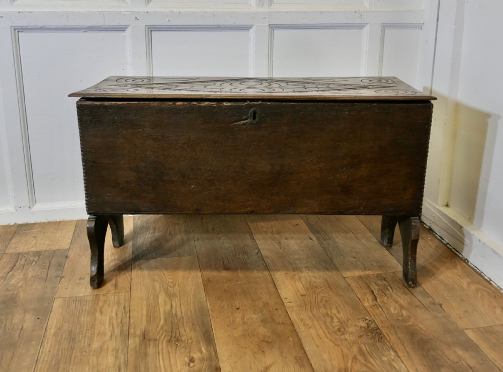 a georgian 5 plank oak coffer