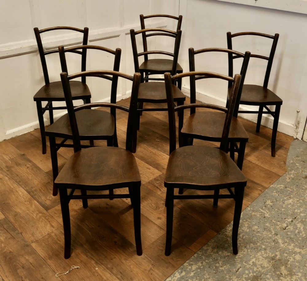 set of 8 19th century bistro bentwood chairsby thonet