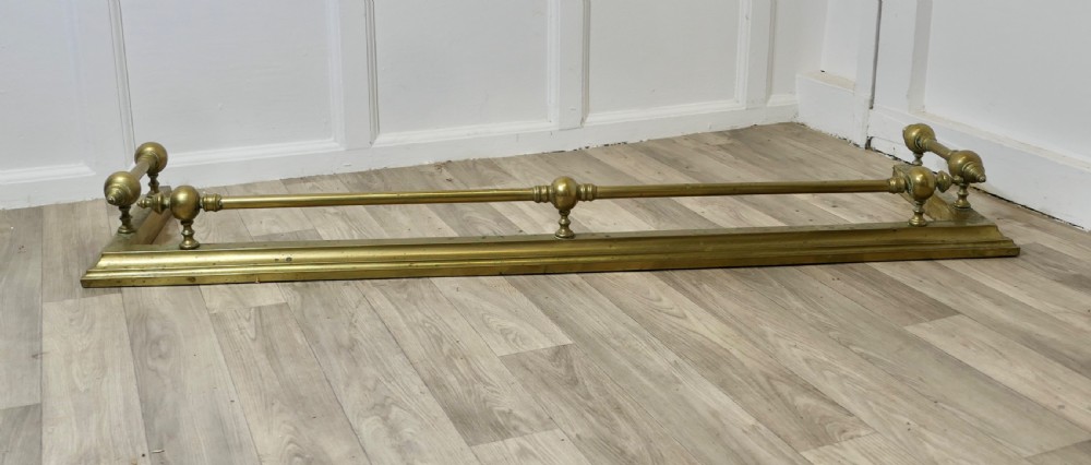 beautiful large victorian brass fender