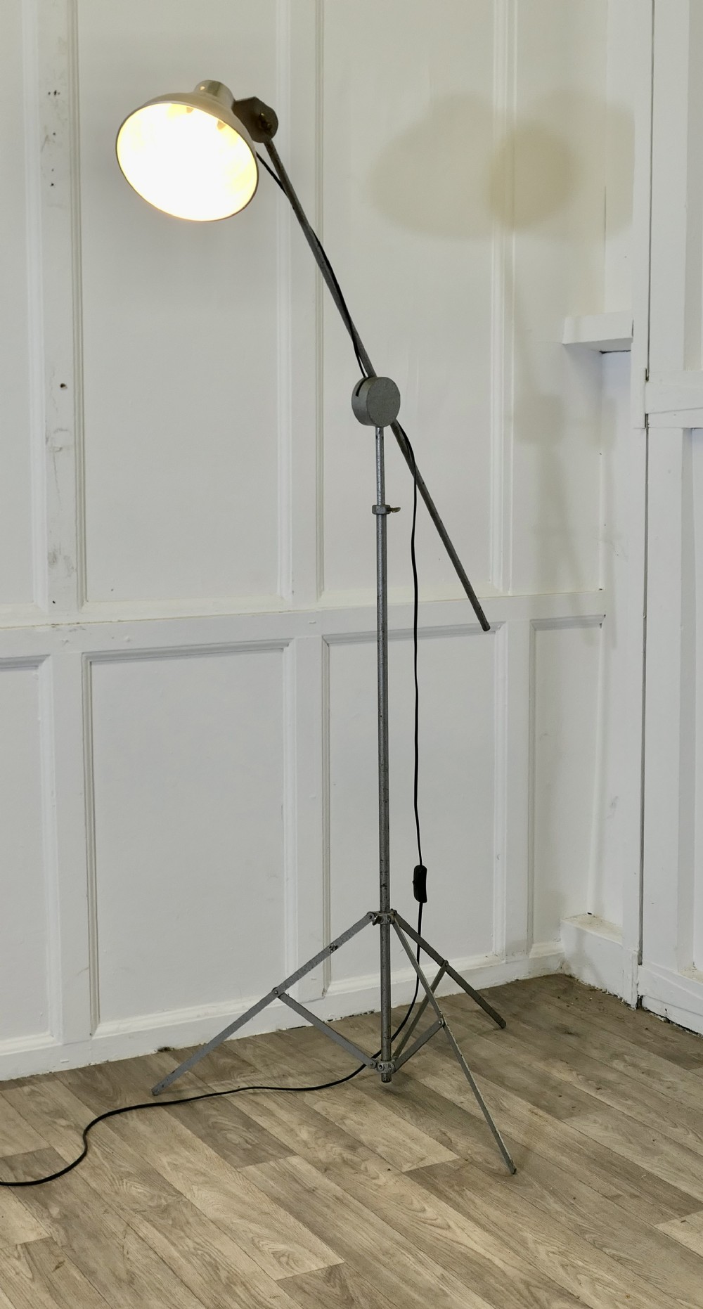 vintage metal telescopic adjustable floor lamp