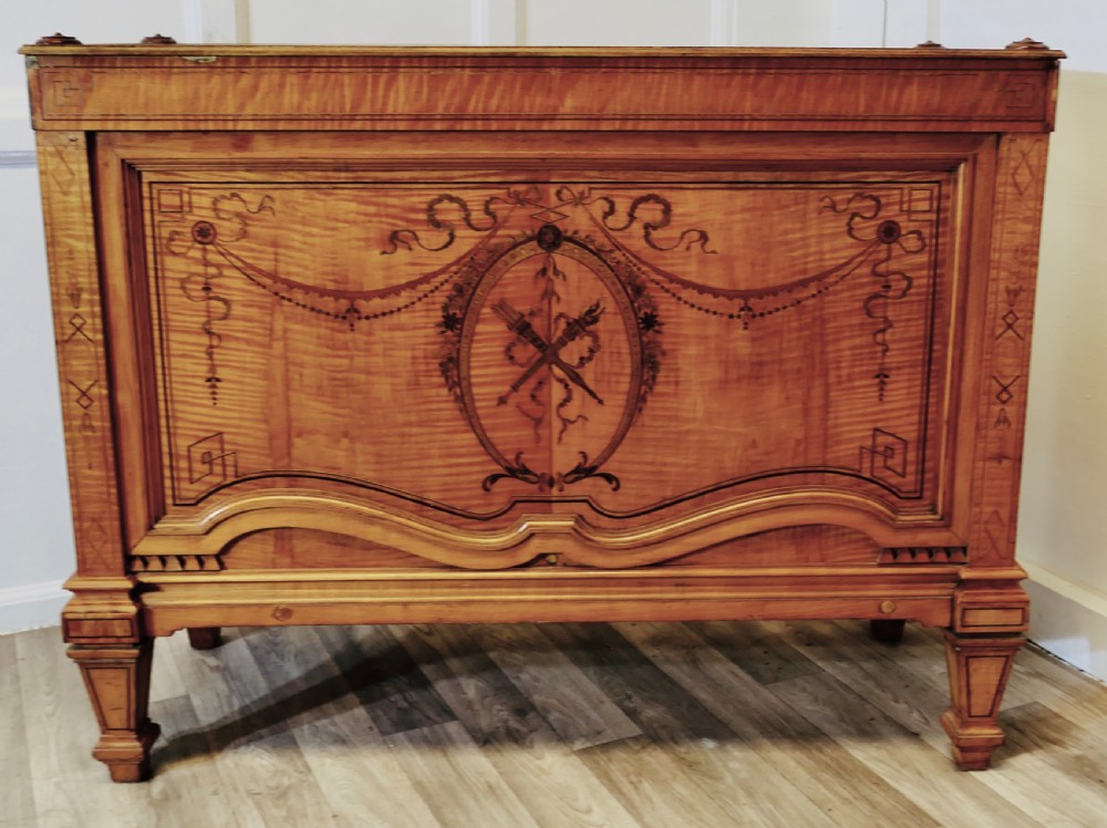 a large french satin walnut planter jardinire